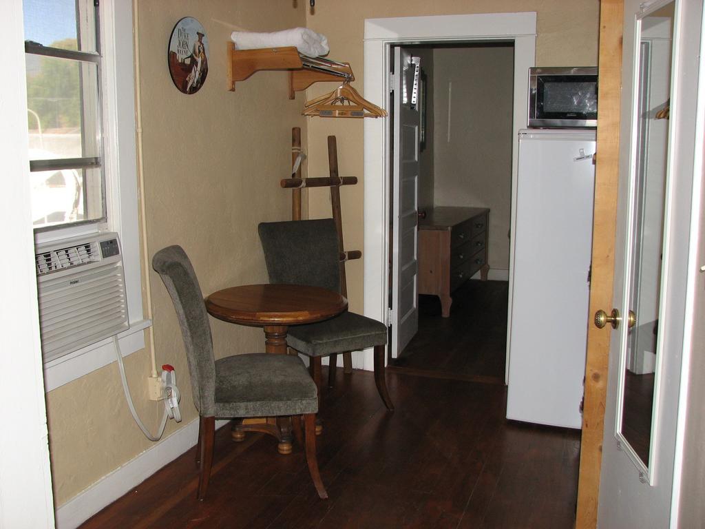 Cottonwood Hotel Rom bilde